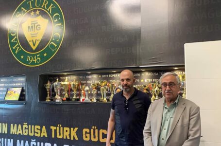 Cumhurbaşkanı Mustafa Akıncı Spor Kulüplerini Ziyaret Etti