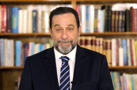 DENKTAŞ: “KKTC EŞİTLİĞİMİZİN SİMGESİDİR, ONA SAHİP ÇIKMALIYIZ”