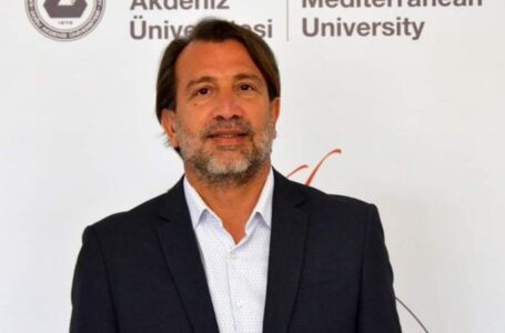 DAÜ Siyaset Bilimi ve Uluslararası İlişkiler Bölüm Başkanı Prof. Dr. Ahmet Sözen’nin Maraş hakkındaki görüşleri