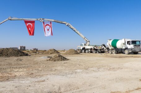 İSKELE KAPALI PAZAR YERİ VE TERMİNAL ALANI’NIN TEMELİ ATILDI