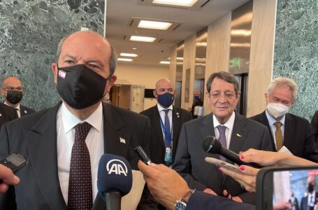 Cumhurbaşkanı Ersin Tatar, Birleşmiş Milletler Genel Sekreteri Antonio Guterres’in liderler onuruna verdiği öğle yemeği sonrasında basına açıklama yaptı.