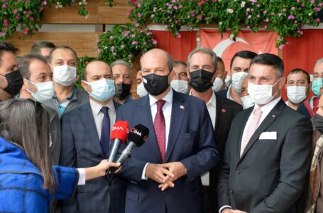 Eskişehir temasları çerçevesinde Sivrihisar’da konuşan Cumhurbaşkanı Tatar vurguladı: “Kıbrıs Türk halkı, devletinden asla vazgeçmeyecektir”Eskişehir temasları çerçevesinde Sivrihisar’da konuşan Cumhurbaşkanı Tatar vurguladı: “Kıbrıs Türk halkı, devletinden asla vazgeçmeyecektir”