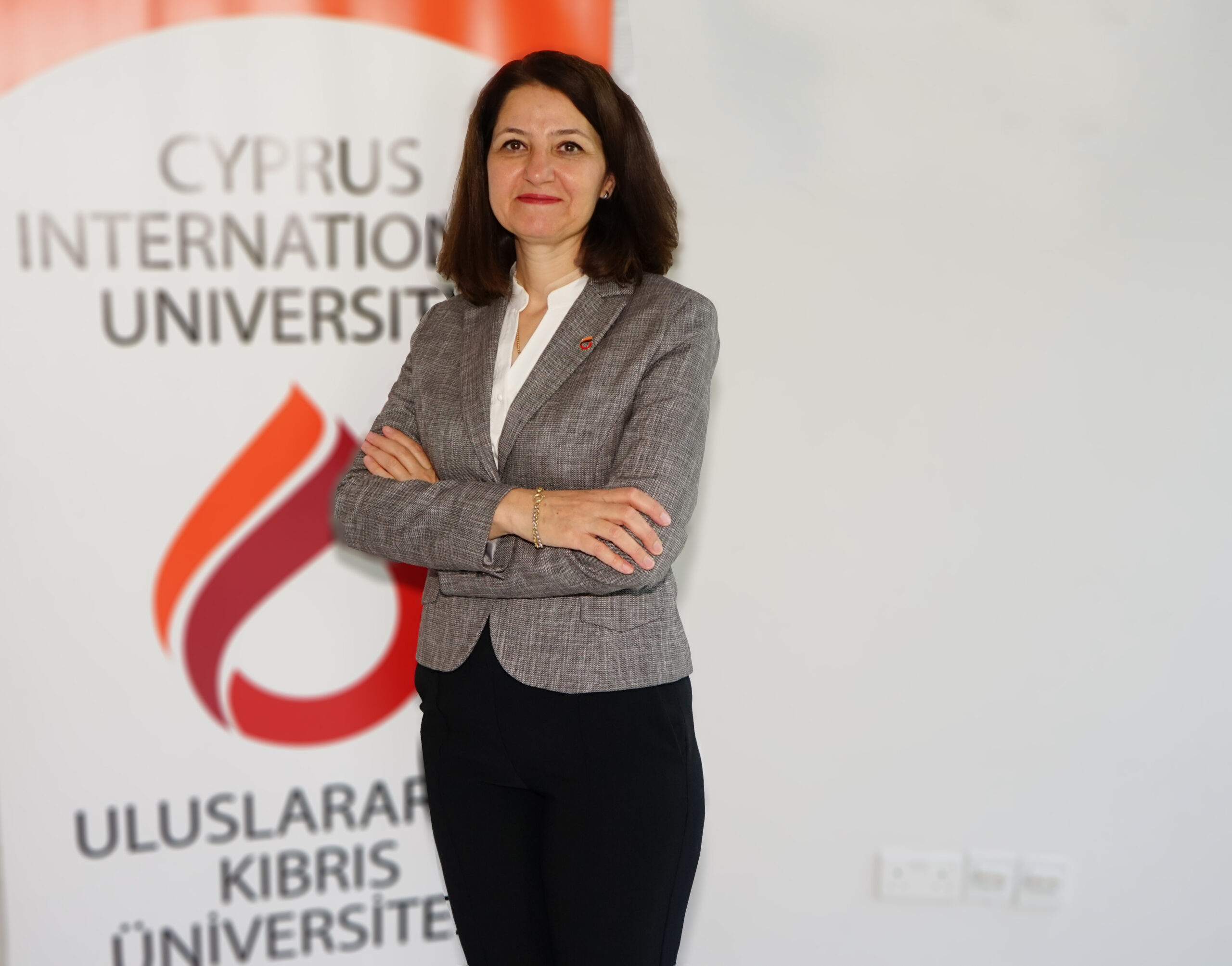 UKÜ’lü Akademisyen Prof. Dr. Hatice Sütçü, Kızılay Haftası kapsamında kan bağışında bulunabilecek kişilere çağrıda bulundu