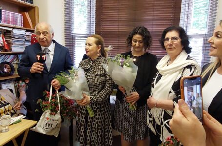 *Cumhurbaşkanı Ersin Tatar’ın eşi Sibel Tatar Londra’da İngiltere Türk Kadınları Yardım Derneği’ni ziyaret etti*