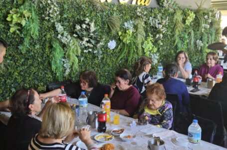 Gönyeli Alayköy belediyesi yaşlıları İnciraltı mezze de