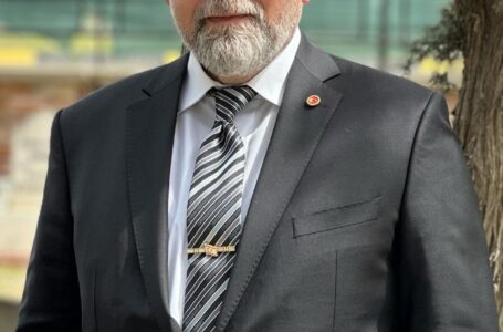 Tarihe saygı,liderlere vefa