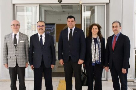MARMARA ÜNİVERSİTESİ REKTÖRÜ PROF. DR. MUSTAFA KURT VE TIP FAKÜLTESİ DEKANI PROF. DR. ÜMİT S. ŞEHİRLİ DAÜ’YÜ ZİYARET ETTİ