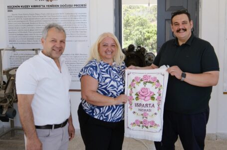 Mehmetçik Büyükkonuk Belediyesi Yalvaç Belediye Başkanı Mustafa Kodal’dan Mehmetçik Büyükkonuk Belediyesi’ne Ziyaret