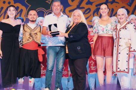 8. Altın Salkım Uluslararası Halk Dansları Festivali