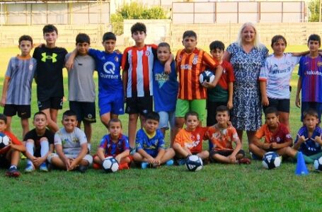 MEHMETÇİK BÜYÜKKONUK BELEDİYESİ FUTBOL AKADEMİSİ ANTRENMANLARA BAŞLADI
