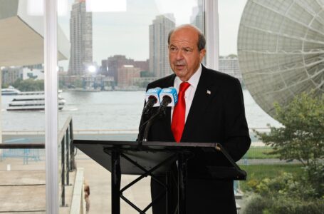 Cumhurbaşkanı Tatar’dan üçlü görüşme sonrası kararlı mesaj: “Federal model sona erdi, çözümün yolu iki devletten geçer”