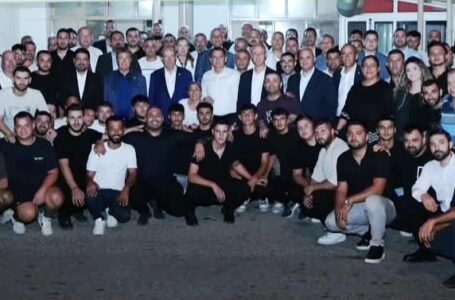 CB ve CB adayı Ersin Tatar Maraş da gençlerle buluştu