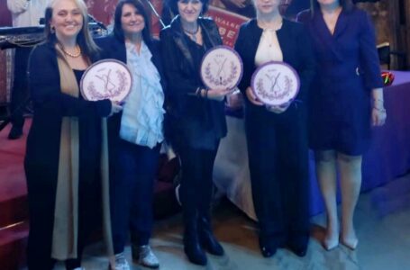 8 mart dünya kadınlar günü nedeniyle mormenekşe kadınlat birliği derneği  etkinlik düzenledi.