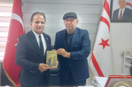 YAZAR HAKAN YOZCU KATİP DEMİR’İ ZİYARET ETTİ