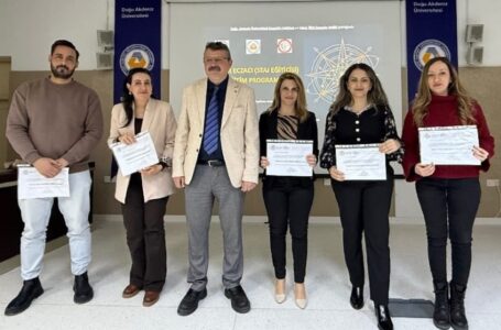 DAÜ ECZACILIK FAKÜLTESİ’NDE “REHBER ECZACI” EĞİTİM SEMİNERİ GERÇEKLEŞTİRİLDİ