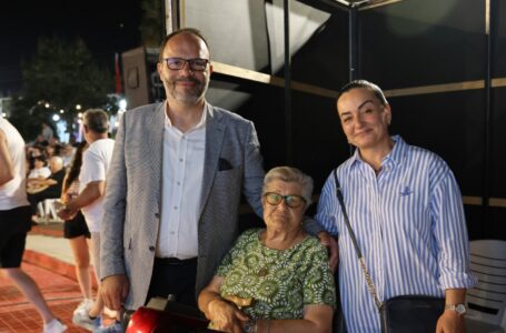 KÜLTÜR, DAYANIŞMA VE NOSTALJİ BİR ARAYA GELDİ 14. LARNAKALILAR GECESİ YOĞUN KATILIMLA GERÇEKLEŞTİ