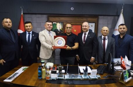 KKTC ADANALILAR DAYANIŞMA, AKTİVİTE VE KÜLTÜR DERNEĞİ’NDEN,  ADANA’DA ANLAMLI TEMASLAR…